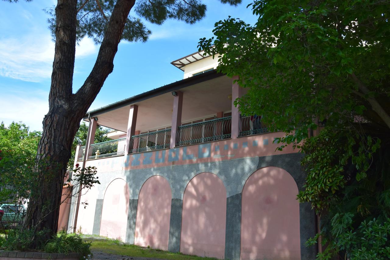Hotel Pozzuolo Челе Лигуре Екстериор снимка